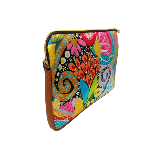 Jardin de Ensueño - Funda Para Laptop