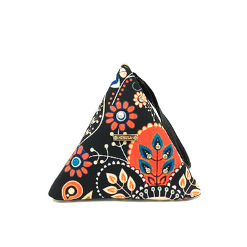 Flor Negra - Pirámide Chula Moda Latina