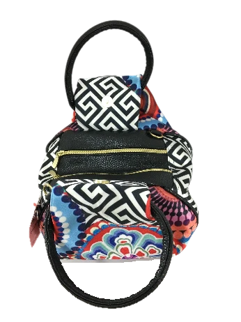 Círculos - Monique Chula Moda Latina